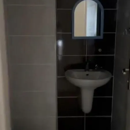 شقة هاجر ازمت *
